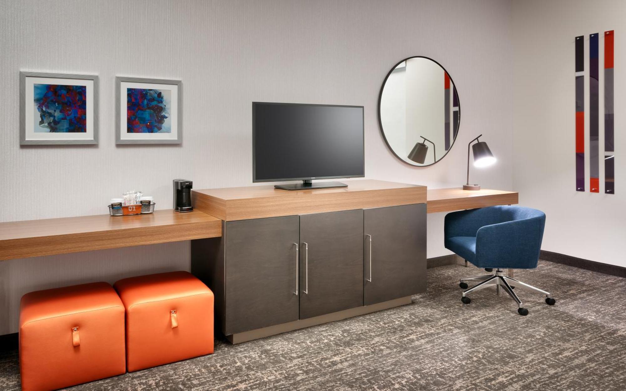 Hampton Inn & Suites Anaheim Resort Convention Center Экстерьер фото