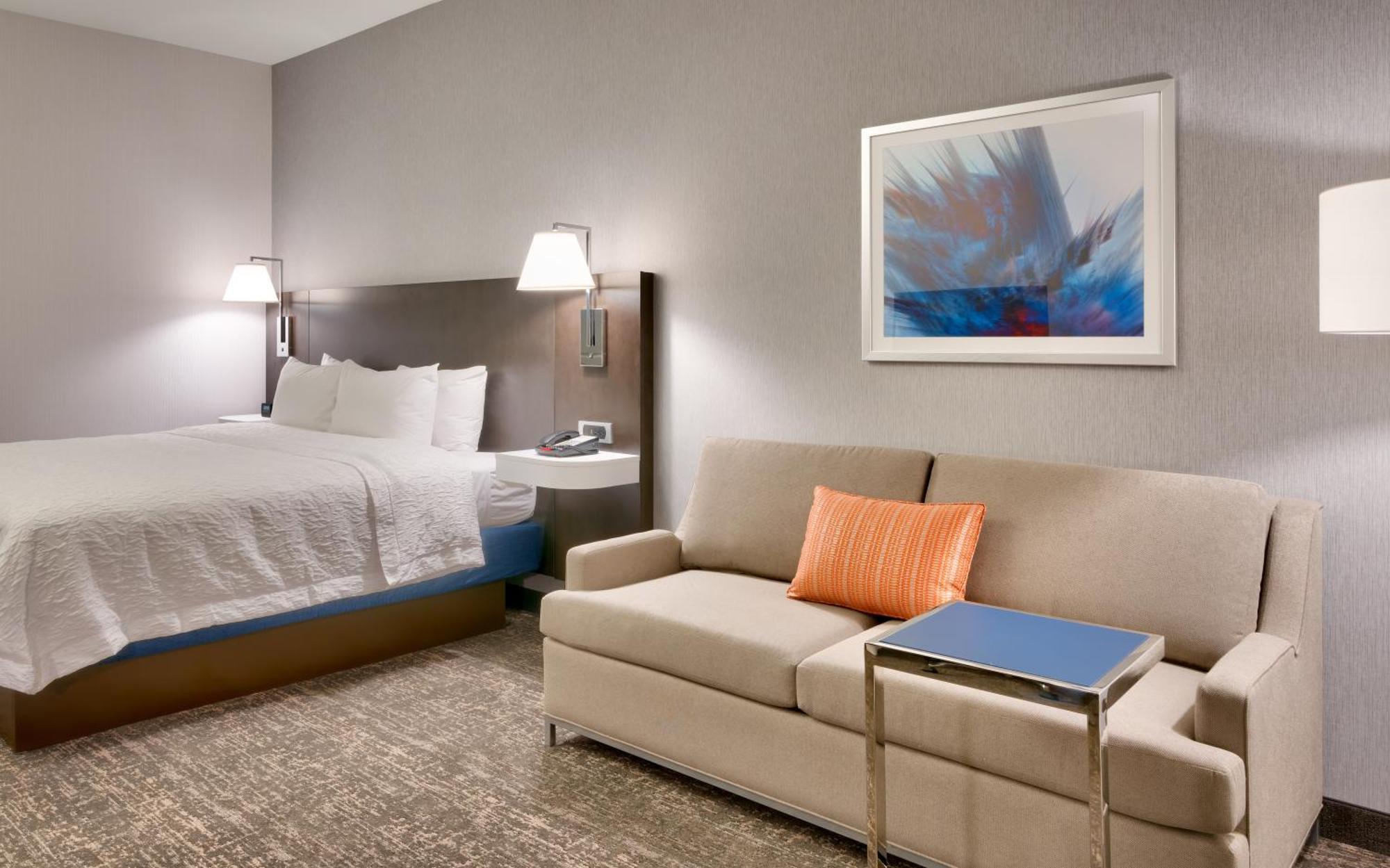 Hampton Inn & Suites Anaheim Resort Convention Center Экстерьер фото
