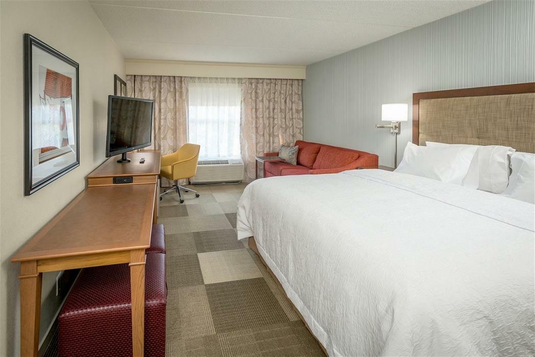 Hampton Inn & Suites Anaheim Resort Convention Center Экстерьер фото